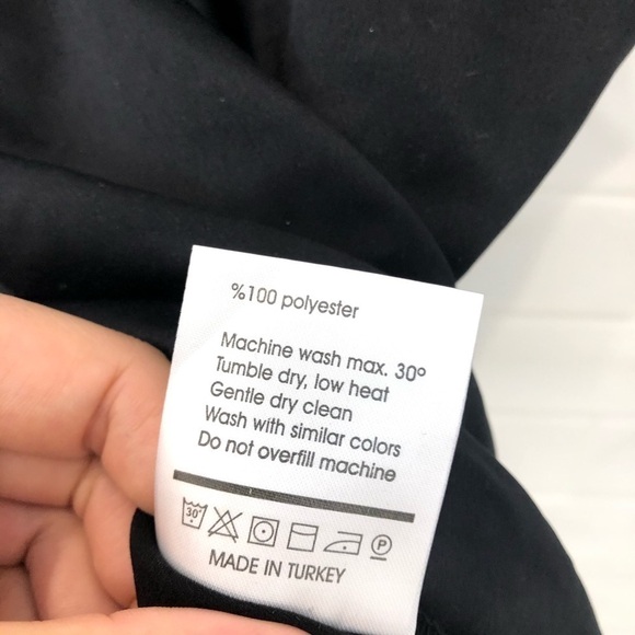 Sincerely JULES Satin Indio top - Picture 6 of 9